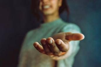 "Un paziente adolescente su 2 si perde nel passaggio alle cure da adulti", l'alert degli psichiatri