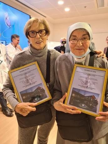 Il record di Valeria e Flaminia, da 10 anni vivono con un cuore artificiale